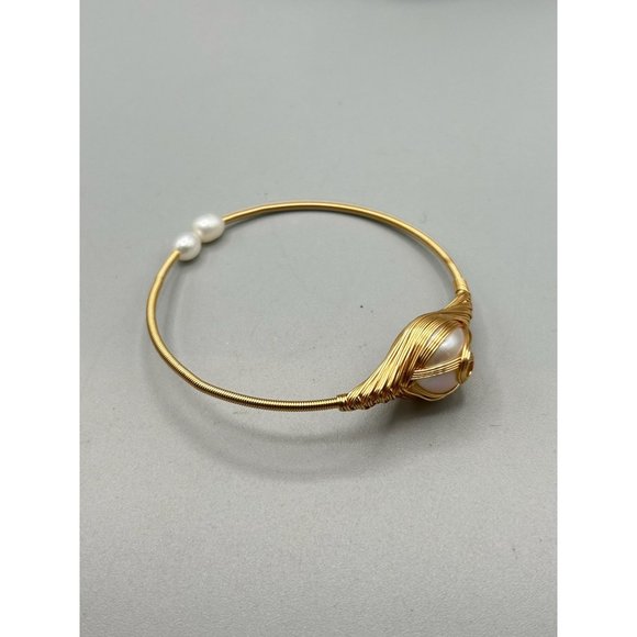 Wire Wrapped Pearls Bracelet Gold Tone Wire and Genuine Pearls Bangle Cuff - Picture 2 of 7